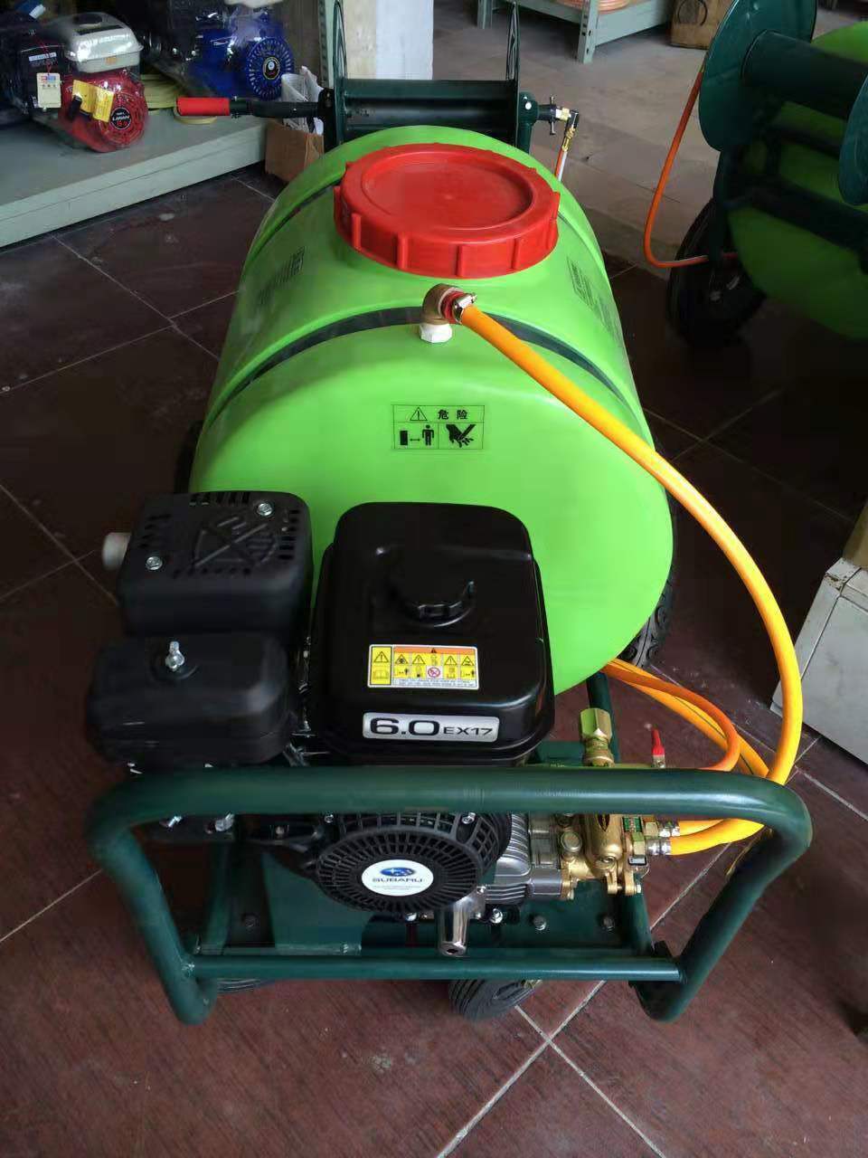 斯巴魯進口機器  打藥機 (4)